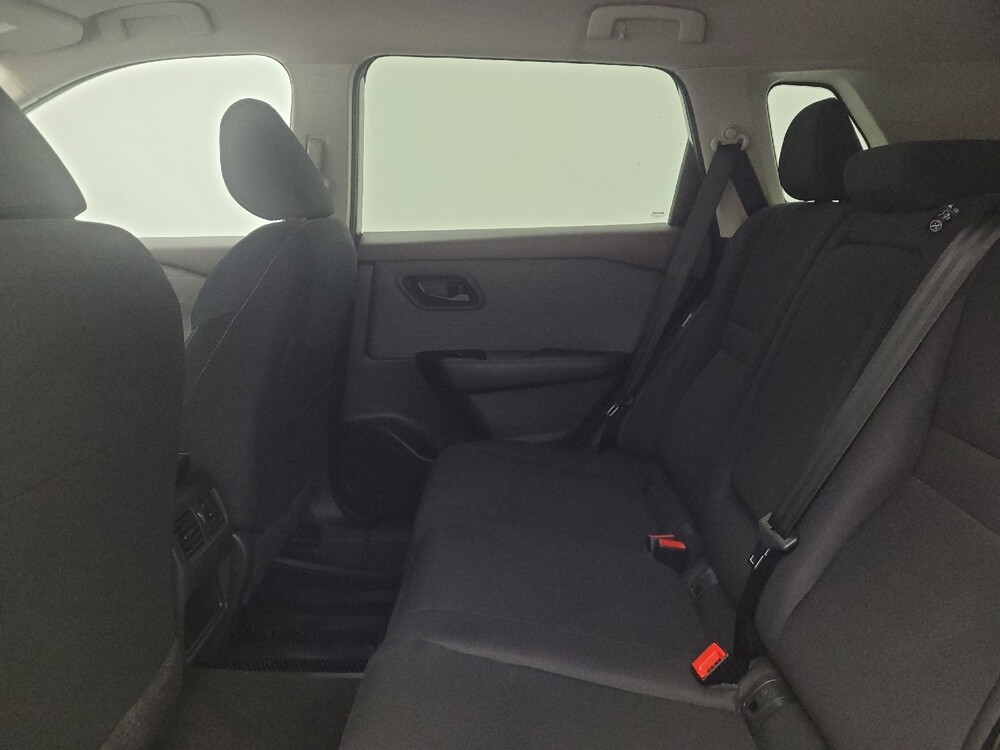 2023 Nissan Rogue in Cincinnati, OH 45255 - 18116549 18