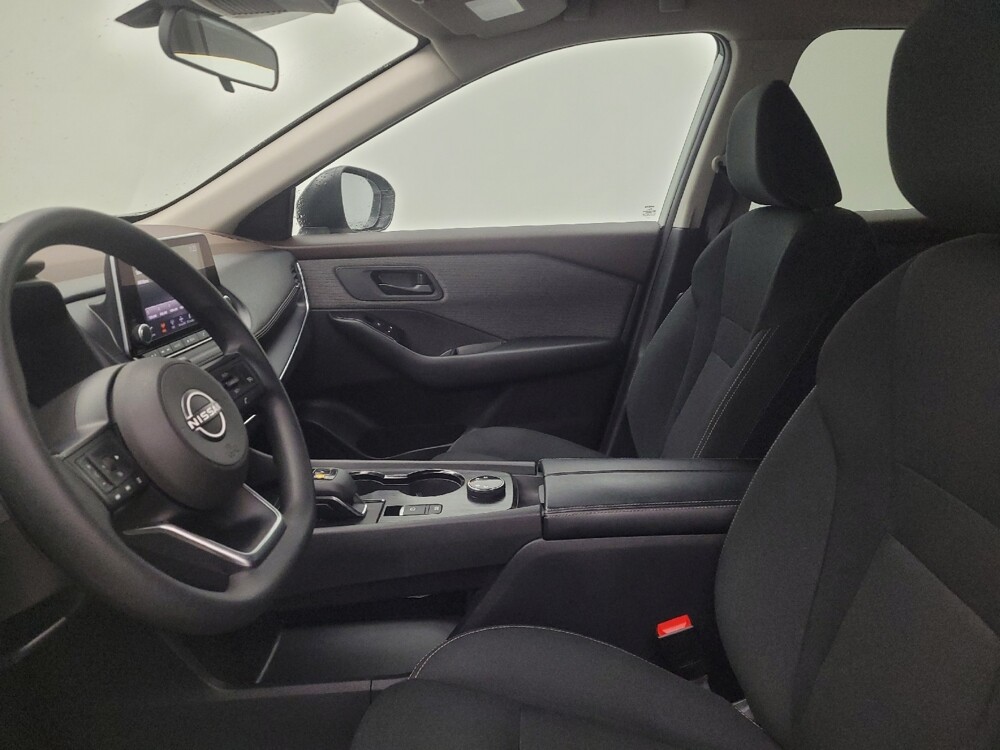 2023 Nissan Rogue in Cincinnati, OH 45255 - 18116549 17