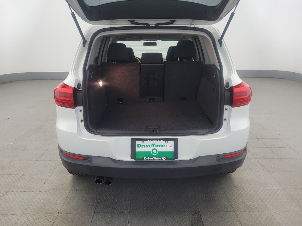 2017 Volkswagen Tiguan in Pittsburgh, PA 15237 - 18116552 29