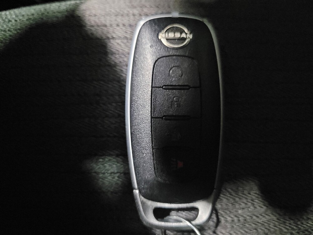 2023 Nissan Rogue in New Castle, DE 19720 - 18116570 32