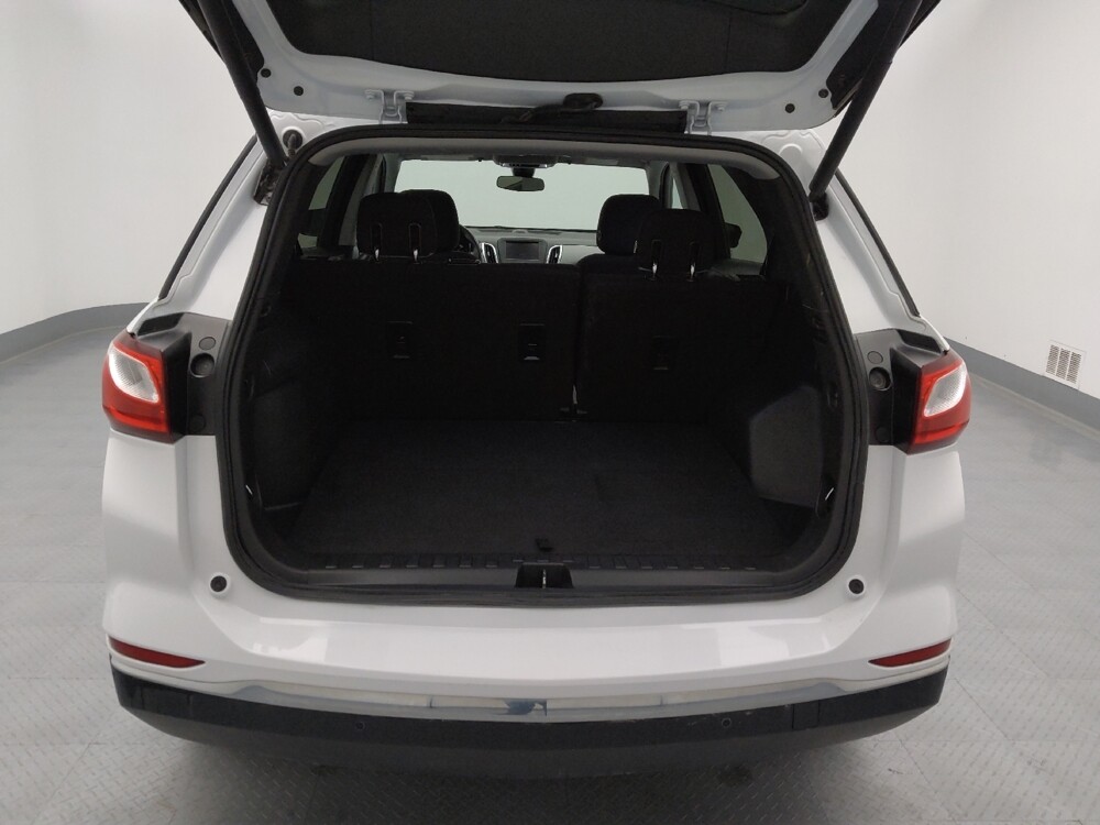 2020 Chevrolet Equinox in Independence, MO 64055 - 18116575 29