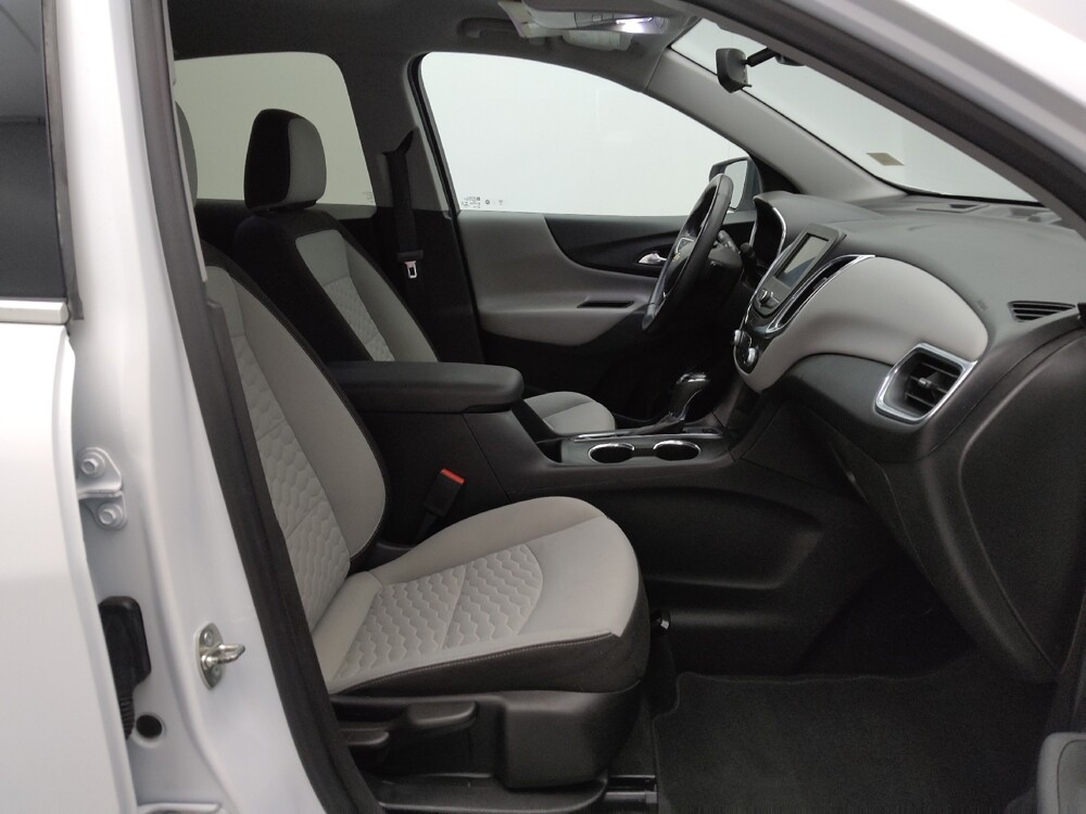 2020 Chevrolet Equinox in Independence, MO 64055 - 18116575 21