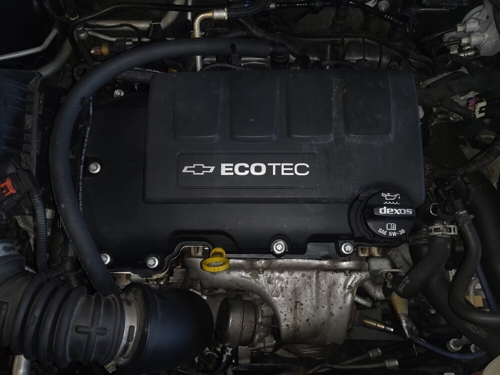 2018 Chevrolet Sonic in Sanford, FL 32773 - 18116579 30