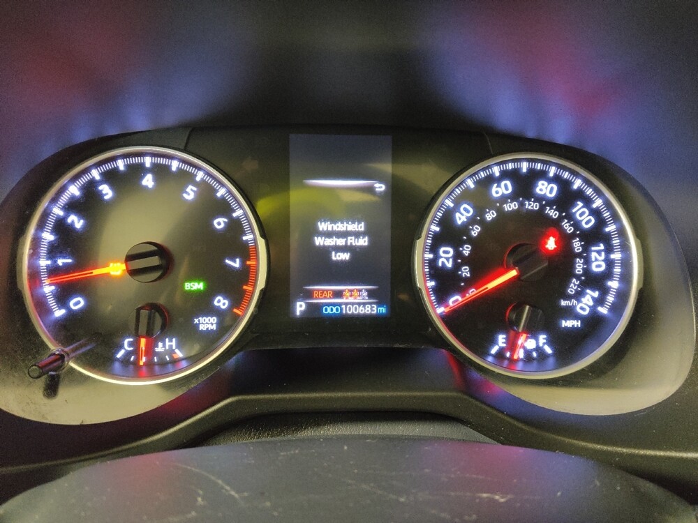 2019 Toyota RAV4 in Midlothian, IL 60445 - 18116581 23