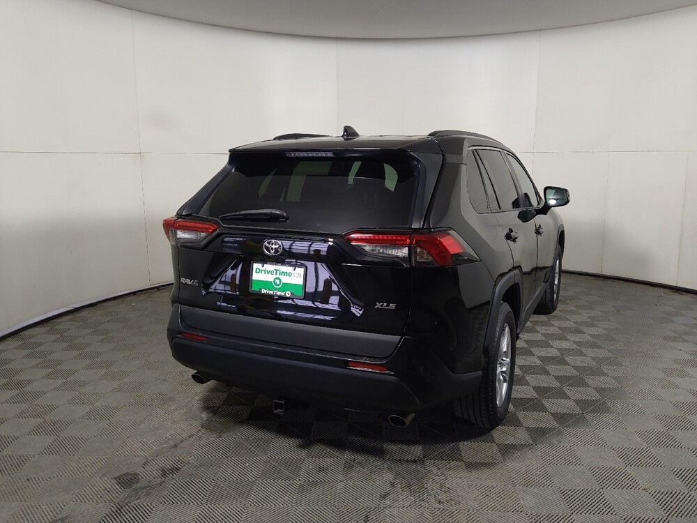 2019 Toyota RAV4 in Midlothian, IL 60445 - 18116581 7