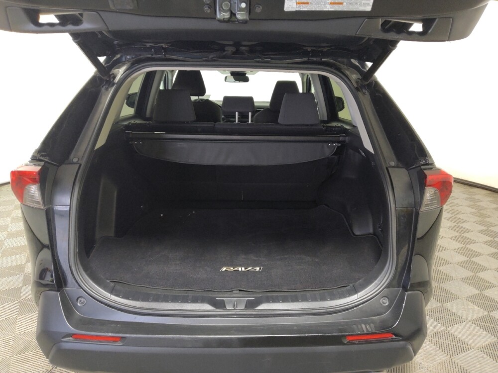 2019 Toyota RAV4 in Midlothian, IL 60445 - 18116581 29