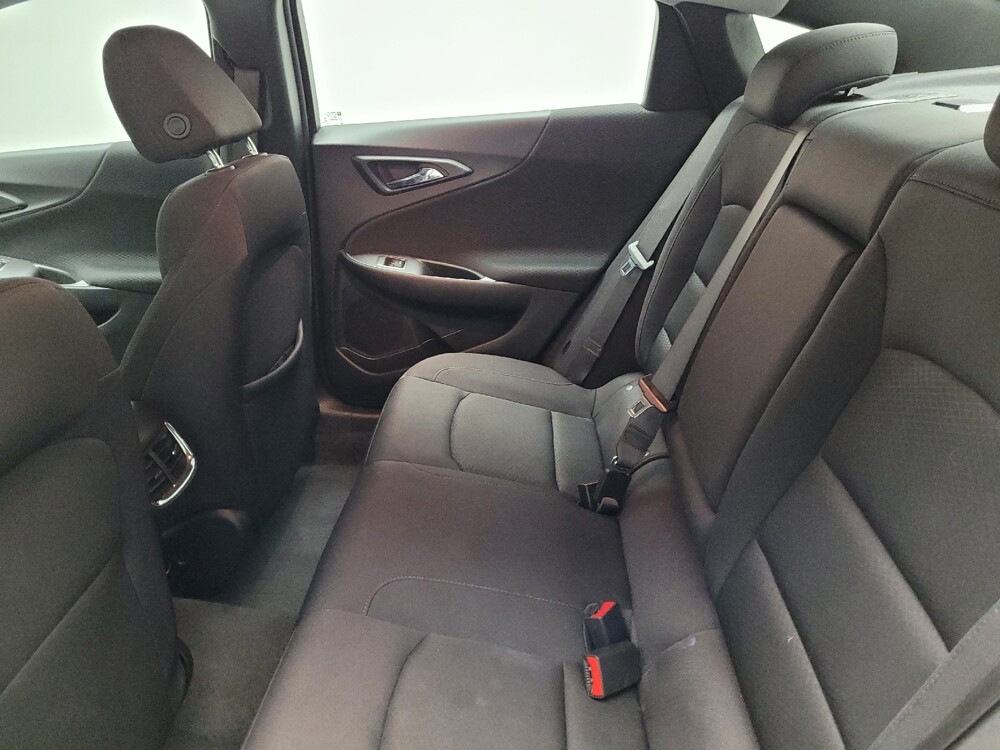 2024 Chevrolet Malibu in Grand Rapids, MI 49508 - 18116582 18