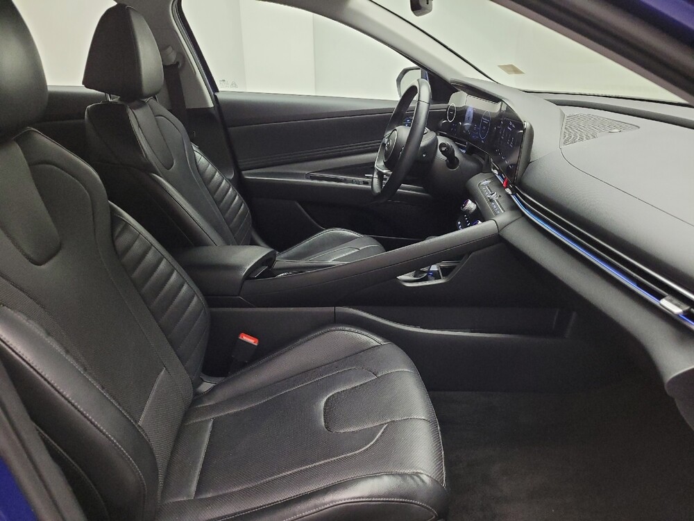2022 Hyundai Elantra in Eastpointe, MI 48021 - 18116585 21