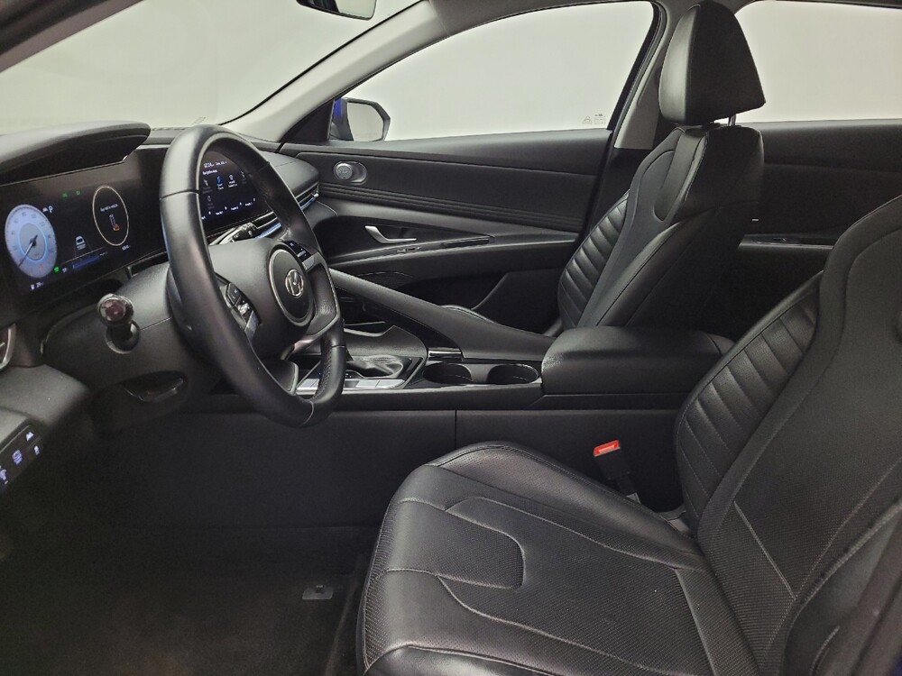 2022 Hyundai Elantra in Eastpointe, MI 48021 - 18116585 17