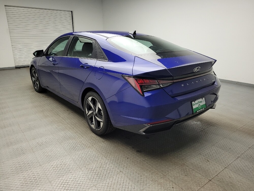 2022 Hyundai Elantra in Eastpointe, MI 48021 - 18116585 5