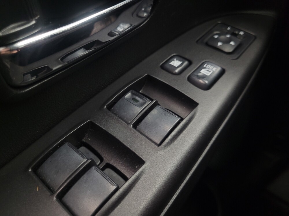 2015 Mitsubishi Outlander Sport in Indianapolis, IN 46222 - 18116590 27