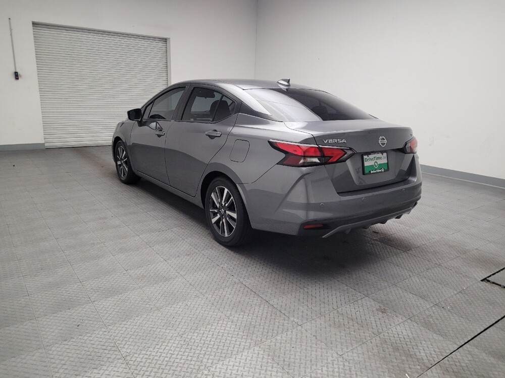 2020 Nissan Versa in Downey, CA 90241 - 18116593 5