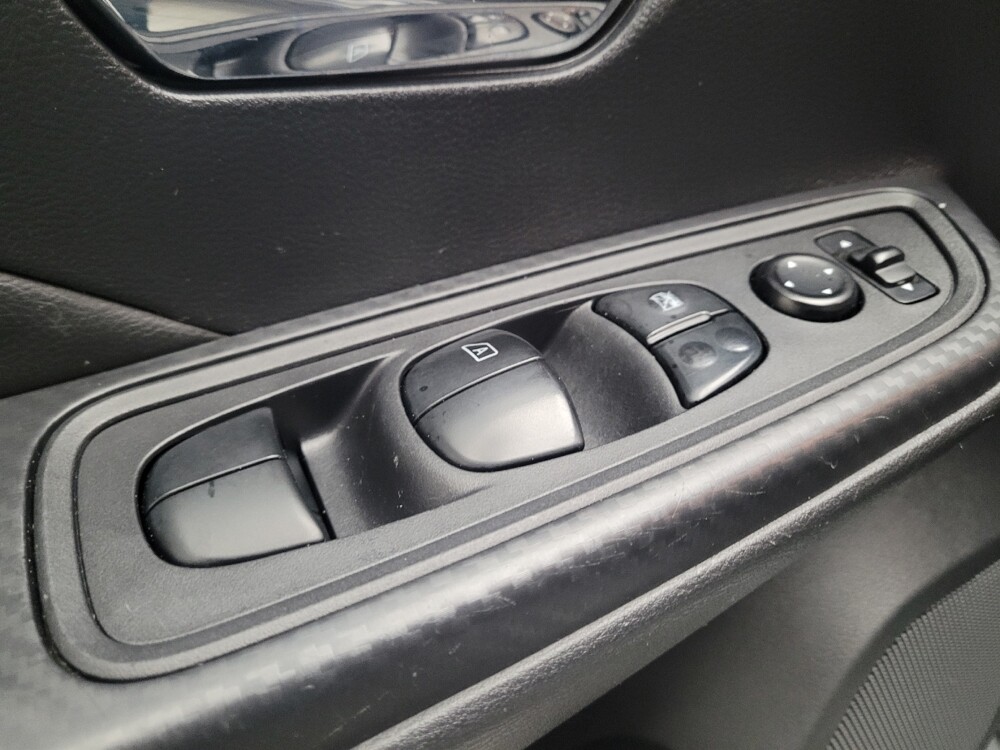 2020 Nissan Versa in Downey, CA 90241 - 18116593 27