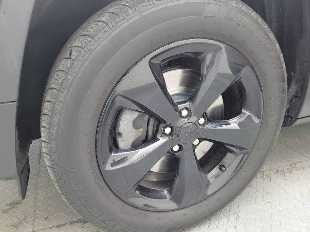 2020 Jeep Cherokee in Greensboro, NC 27407 - 18116595 31