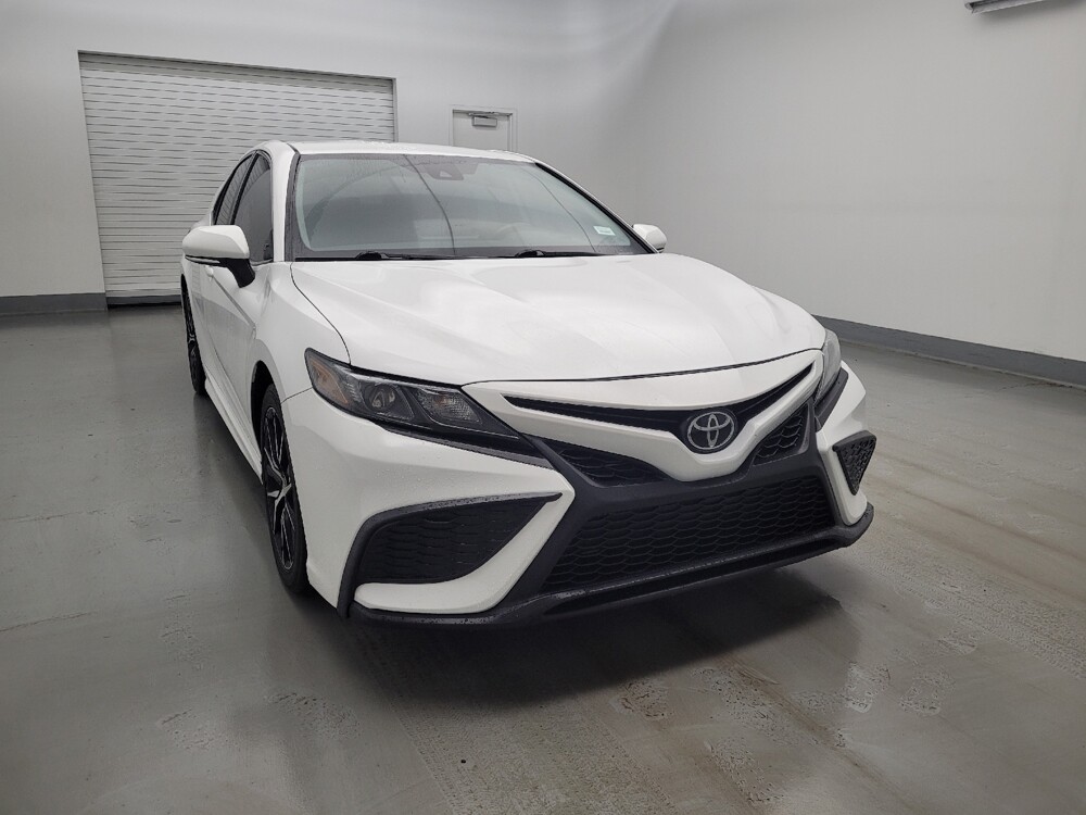 2022 Toyota Camry in Maple Heights, OH 44137 - 18116596 14