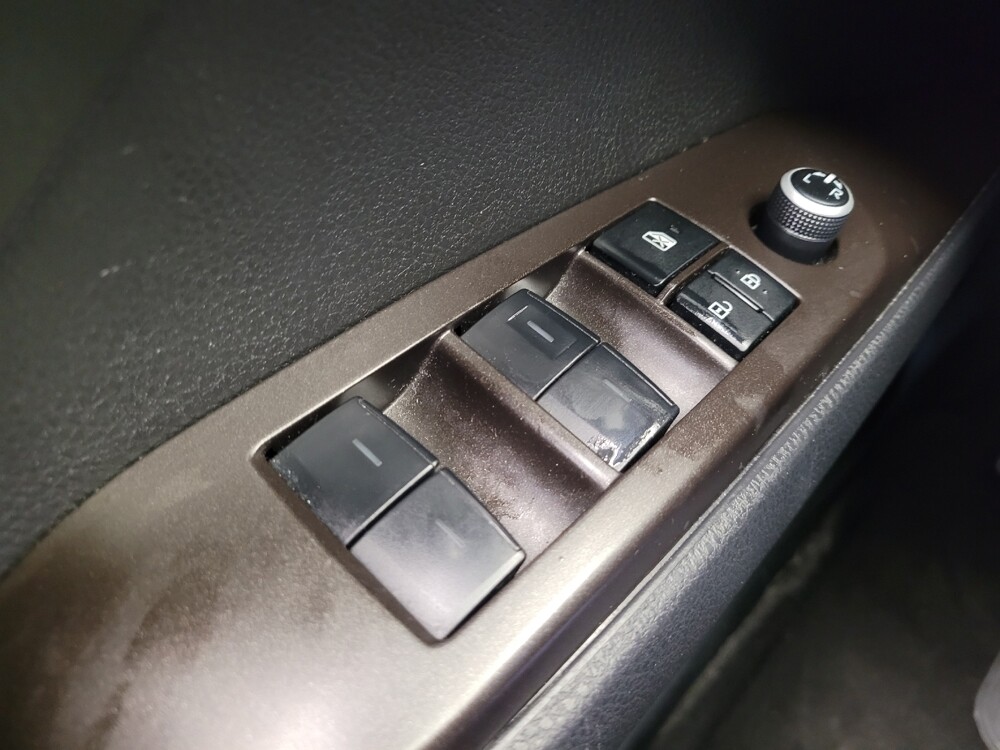 2022 Toyota Camry in Maple Heights, OH 44137 - 18116596 27