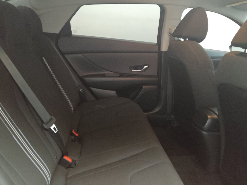 2023 Hyundai Elantra in Arlington, TX 76011 - 18116598 19