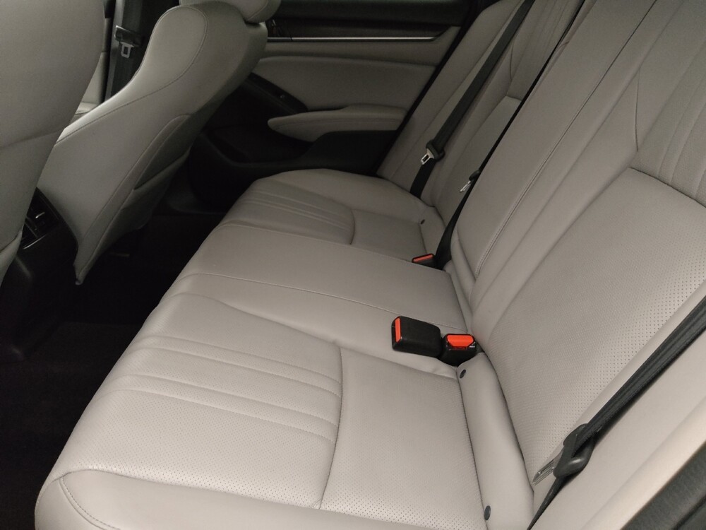 2018 Honda Accord in Clearwater, FL 33764 - 18116603 18