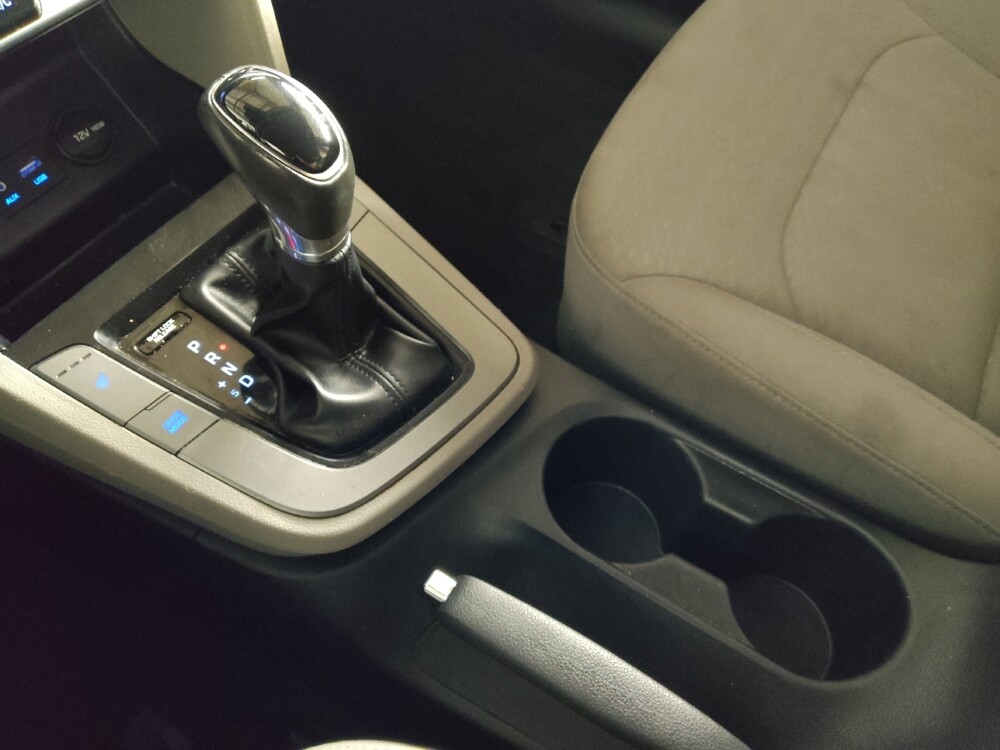 2019 Hyundai Elantra in Athens, GA 30606 - 18116604 26