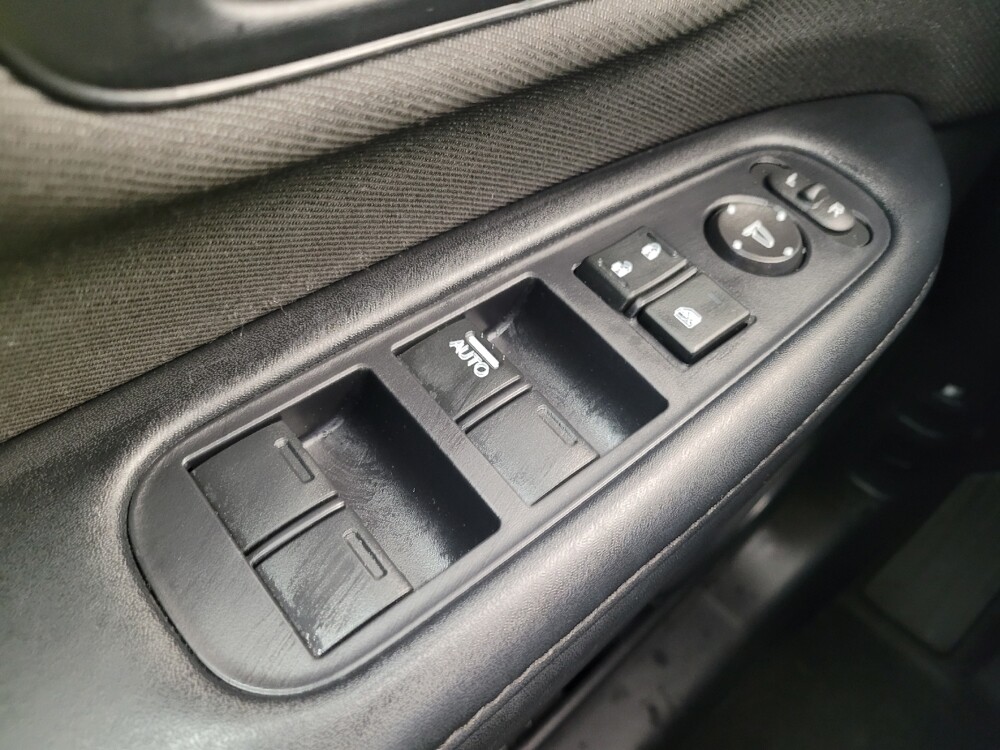 2020 Honda HR-V in Maple Heights, OH 44137 - 18116606 27