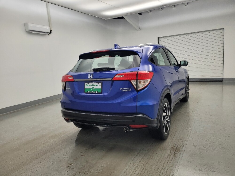 2020 Honda HR-V in Maple Heights, OH 44137 - 18116606 9