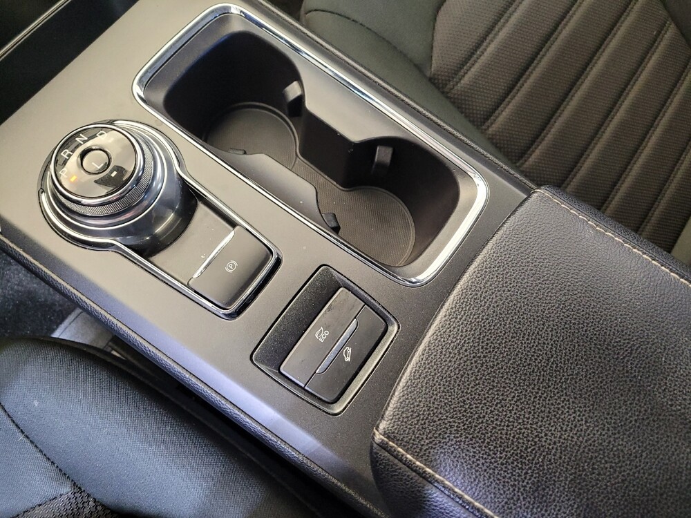 2020 Ford Fusion in Maple Heights, OH 44137 - 18116608 26