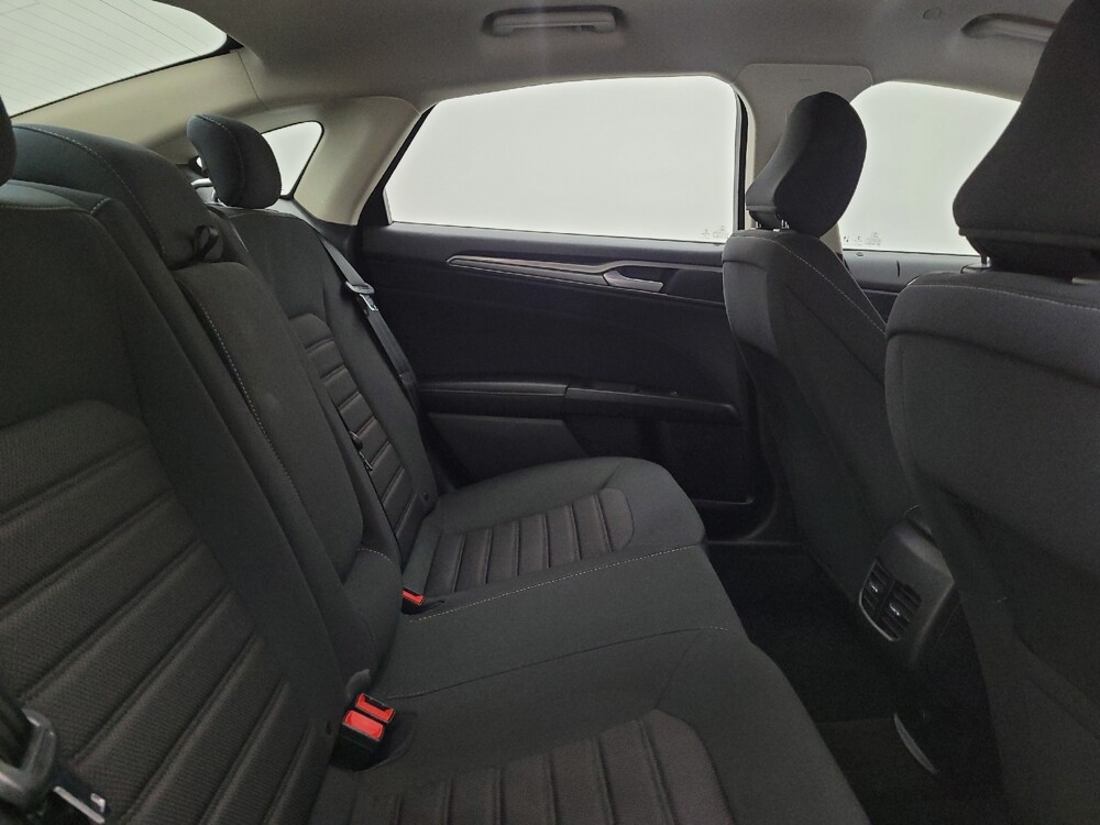 2020 Ford Fusion in Maple Heights, OH 44137 - 18116608 19