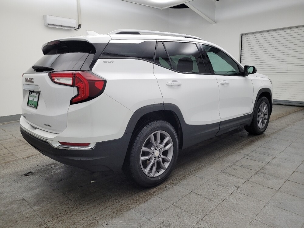 2024 GMC Terrain in Miamisburg, OH 45342 - 18116609 10