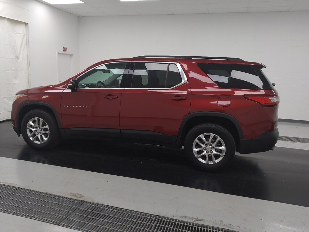 2021 Chevrolet Traverse in St. Louis, MO 63125 - 18116612 3