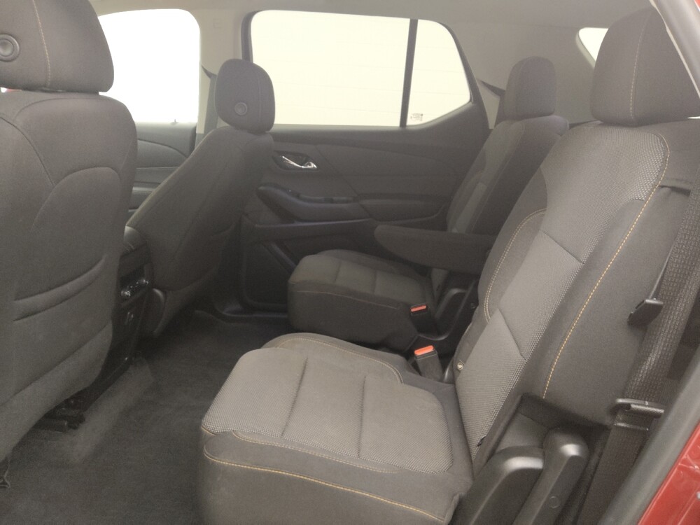 2021 Chevrolet Traverse in St. Louis, MO 63125 - 18116612 18