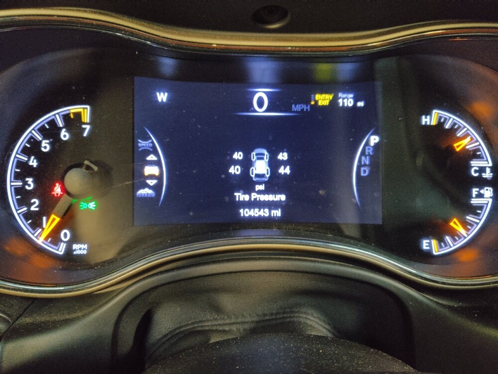 2016 Jeep Grand Cherokee in Columbia, SC 29210 - 18116613 23