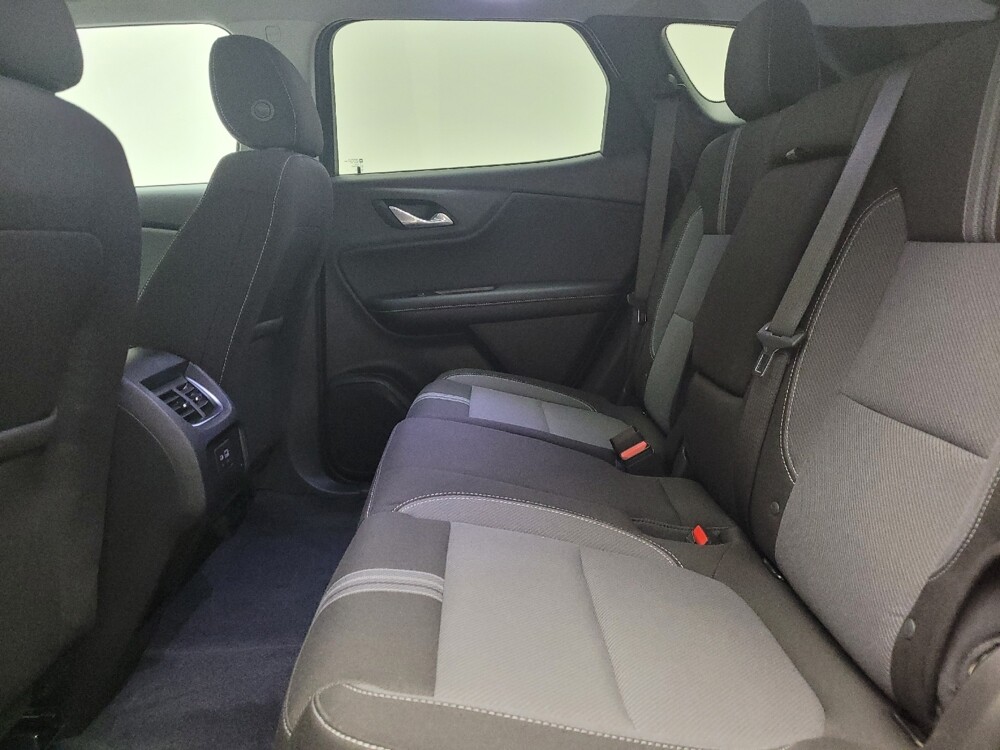 2024 Chevrolet Blazer in Grand Rapids, MI 49508 - 18116616 18