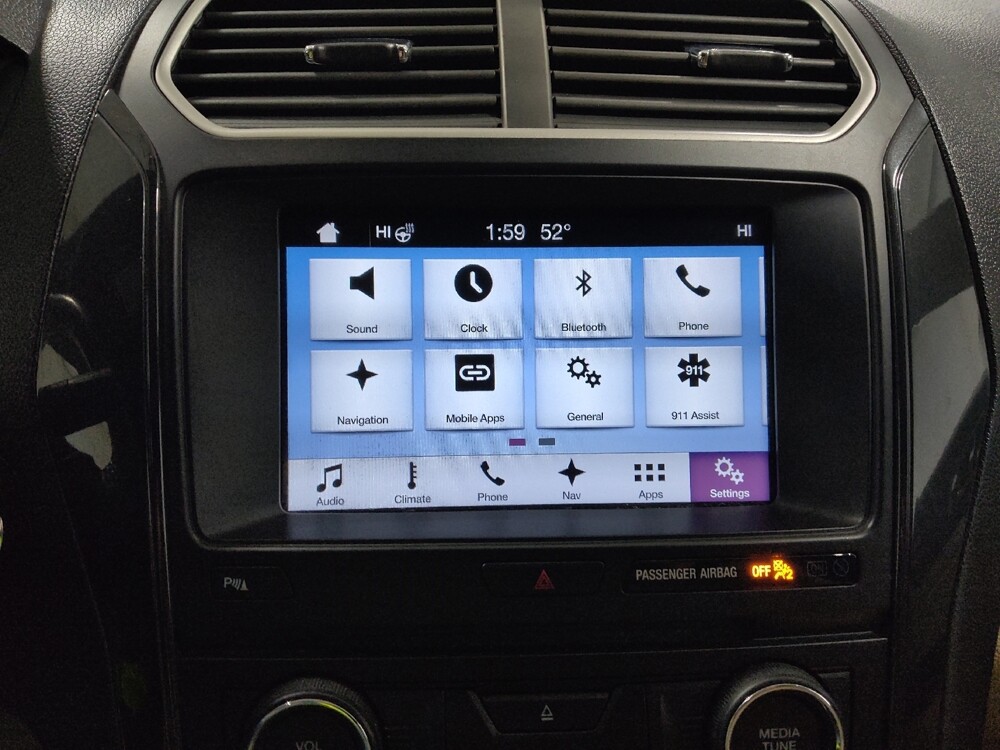 2017 Ford Explorer in Columbus, OH 43228 - 18116625 25