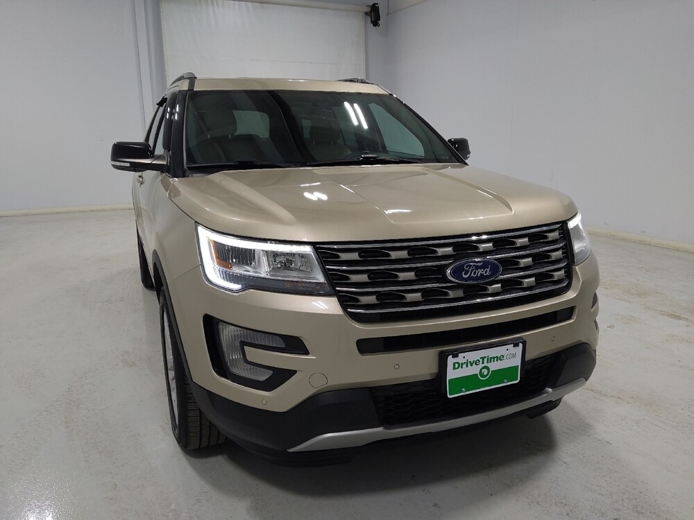 2017 Ford Explorer in Columbus, OH 43228 - 18116625 14