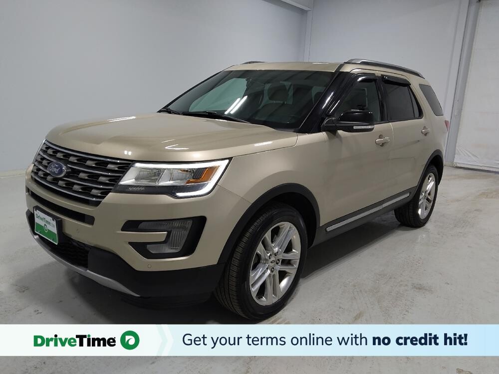 2017 Ford Explorer in Columbus, OH 43228 - 18116625
