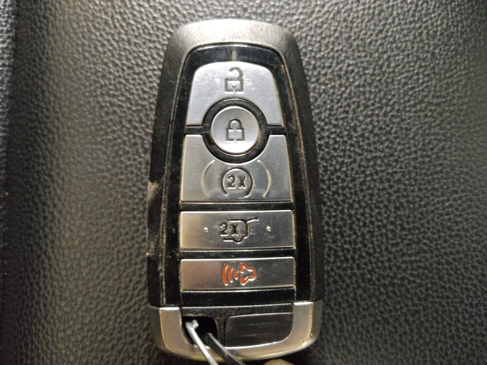 2020 Ford Explorer in Fort Worth, TX 76116 - 18116628 32