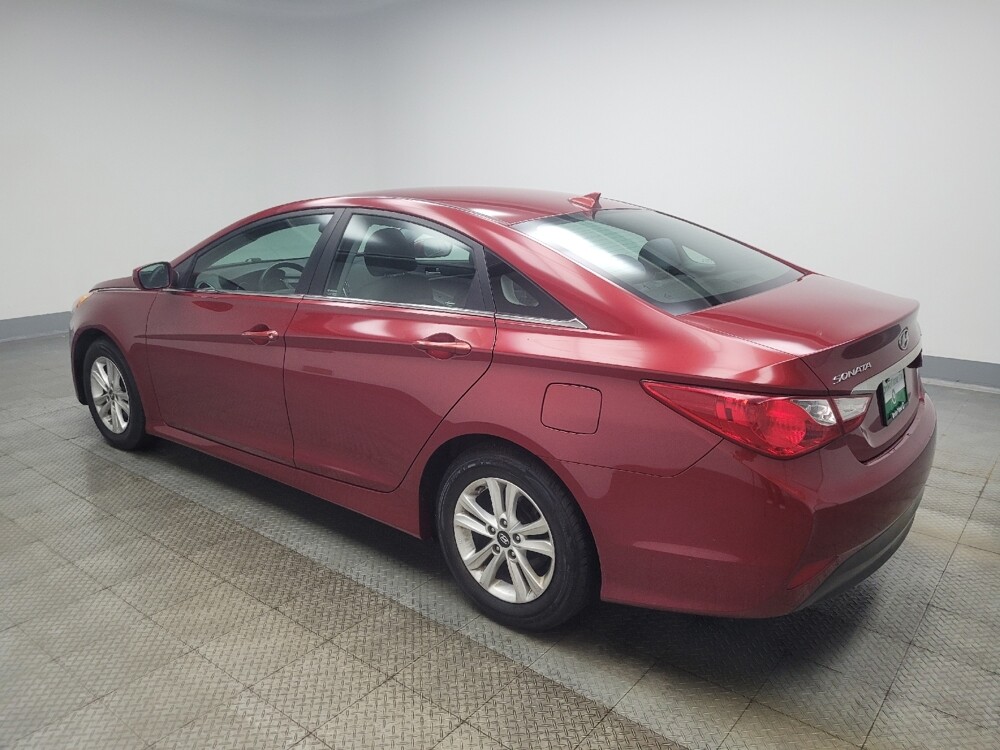 2014 Hyundai Sonata in Indianapolis, IN 46222 - 18116636 3