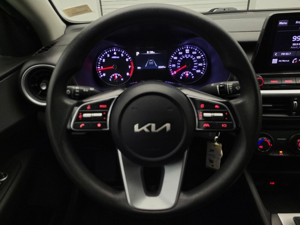 2024 Kia Forte in Mesa, AZ 85210 - 18116644 22