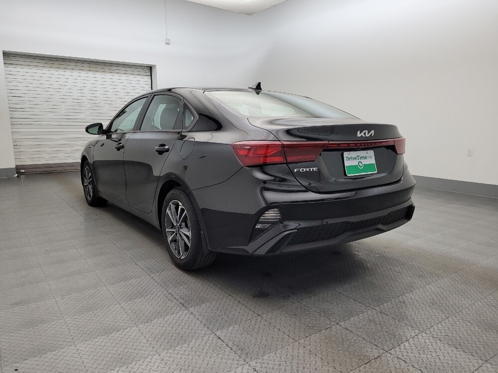 2024 Kia Forte in Mesa, AZ 85210 - 18116644 5