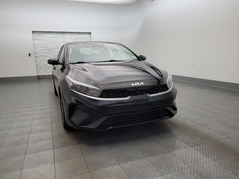 2024 Kia Forte in Mesa, AZ 85210 - 18116644 14