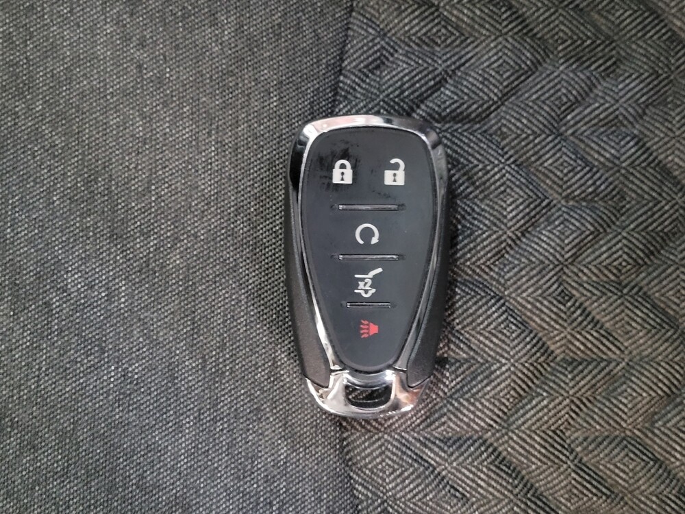 2023 Chevrolet Equinox in Miami, FL 33157 - 18116650 32