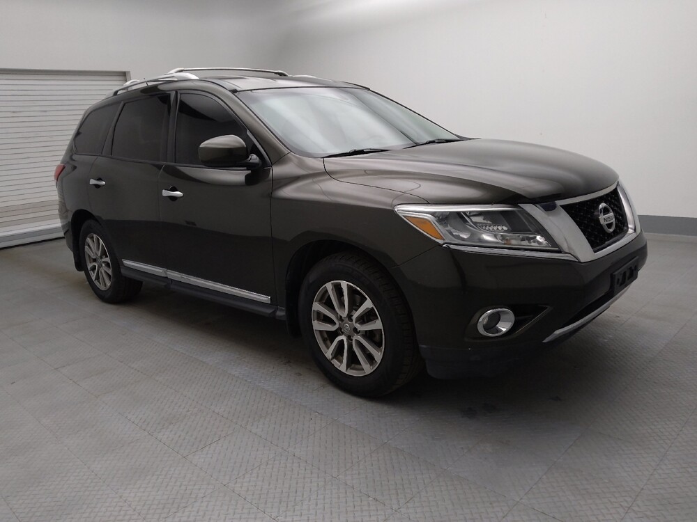 2015 Nissan Pathfinder in Denver, CO 80012 - 18116655 11