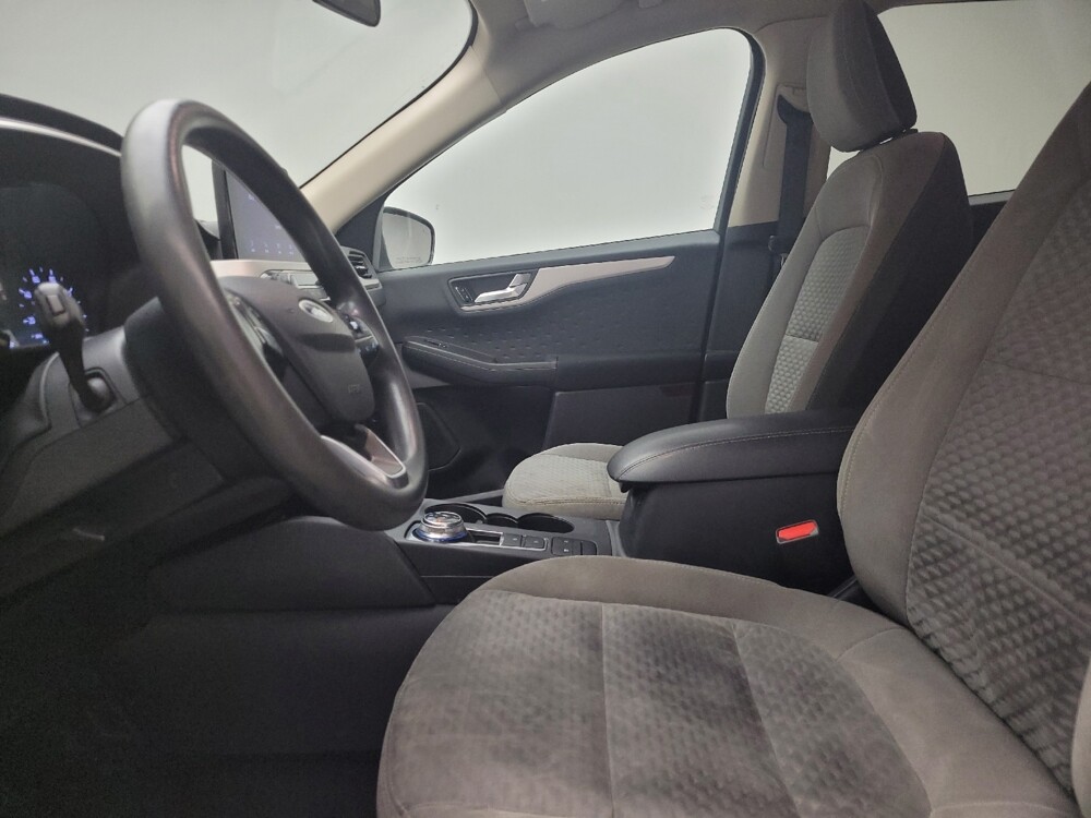 2020 Ford Escape in Taylor, MI 48180 - 18116658 17