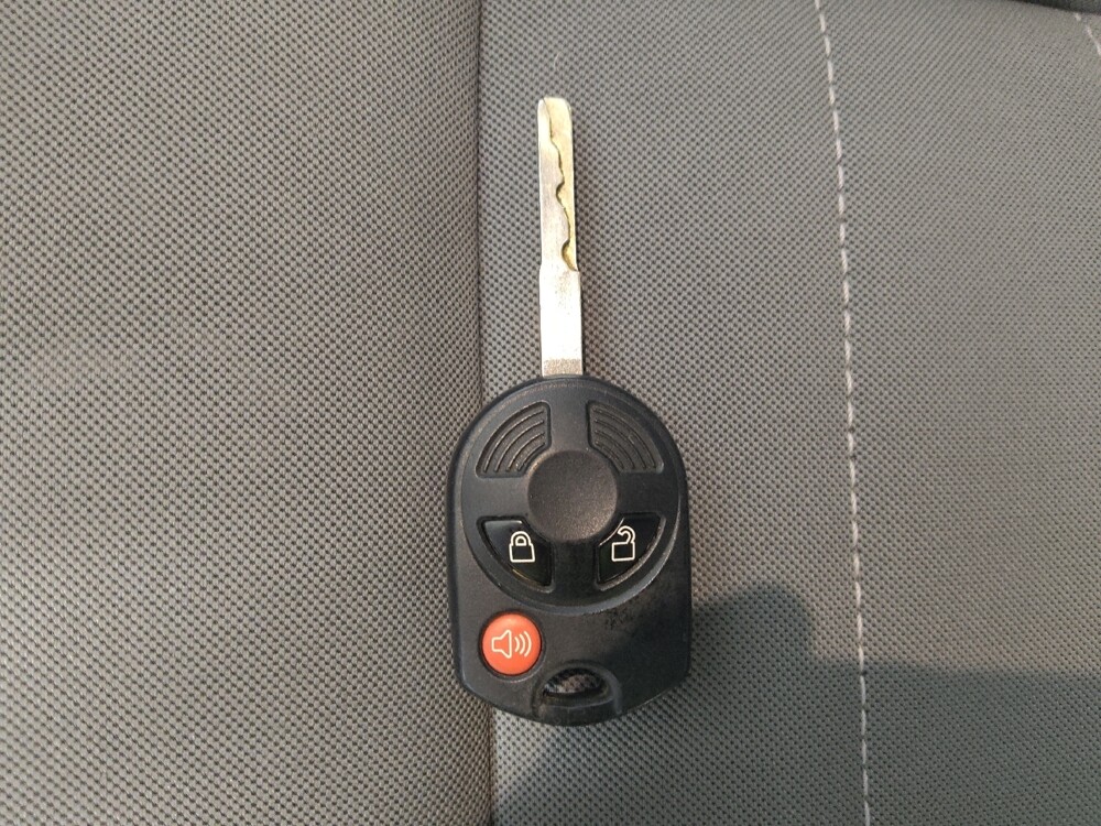 2016 Ford Escape in Columbus, OH 43231 - 18116659 32