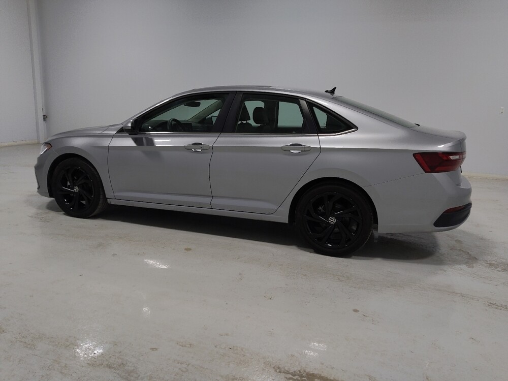 2025 Volkswagen Jetta in Columbus, OH 43231 - 18116661 3