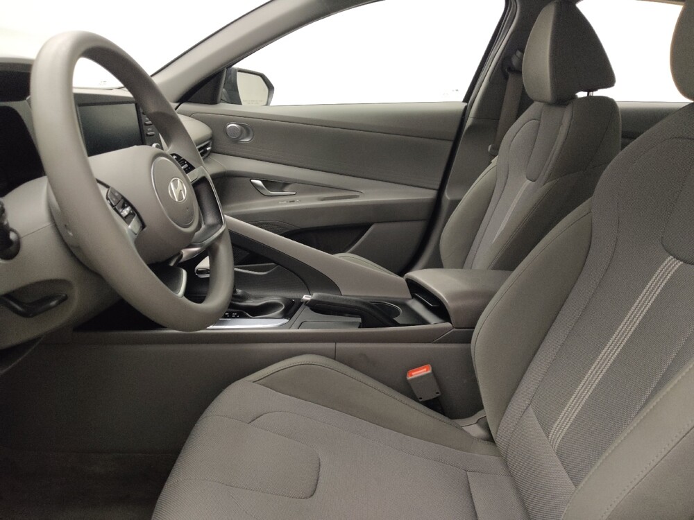 2025 Hyundai Elantra in Midlothian, IL 60445 - 18116665 17