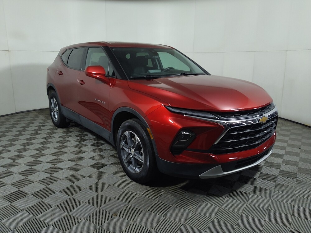 2023 Chevrolet Blazer in Midlothian, IL 60445 - 18116666 13