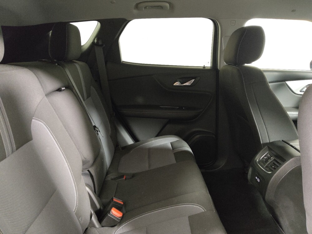 2023 Chevrolet Blazer in Midlothian, IL 60445 - 18116666 19