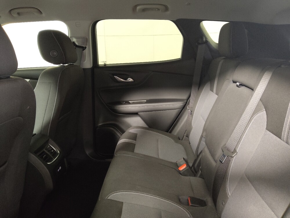 2023 Chevrolet Blazer in Midlothian, IL 60445 - 18116666 18