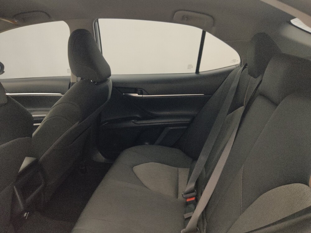 2020 Toyota Camry in Clearwater, FL 33764 - 18116671 18